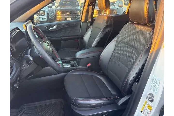 $24500 : Ford Escape 2025 ST-Line 4dr image 10