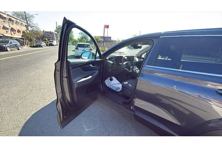 $22879 : Hyundai SANTA FE 2023 AWD SE image 10