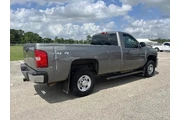 $13981 : Chevrolet Silverado 2500HD 2 thumbnail