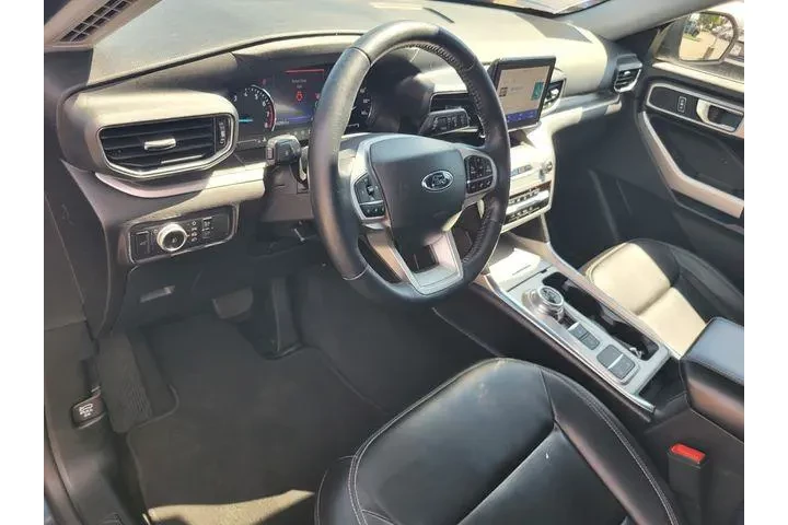$25703 : Ford Explorer 2022 XLT 4dr S image 9