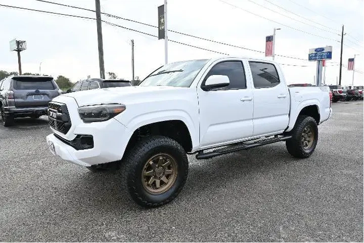 $34988 : Toyota Tacoma 2023 4x4 TRD P image 7