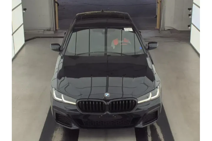 $35990 : BMW 5 Series 2023 530i 4dr S image 2