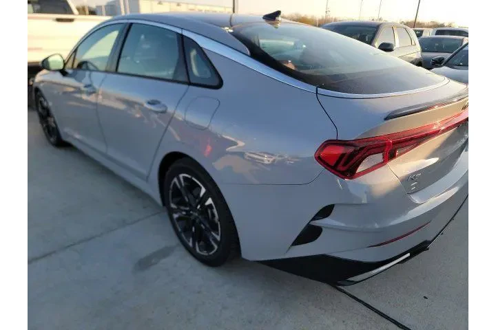 $25988 : Kia K5 2021 GT-Line 4dr Seda image 5