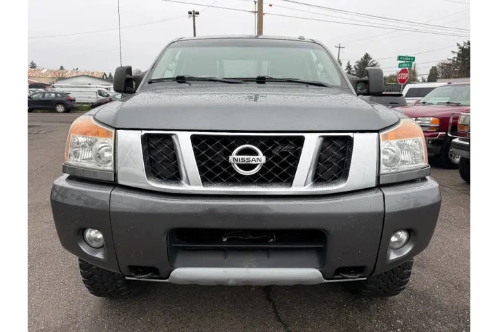 2013 Titan PRO-4X image 4