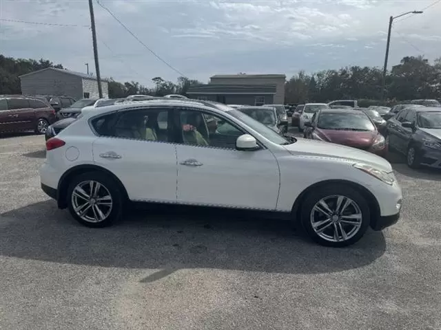 $9997 : 2013 EX37 Journey image 5