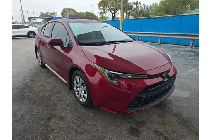 $21893 : Toyota Corolla 2025 LE 4dr S image 3