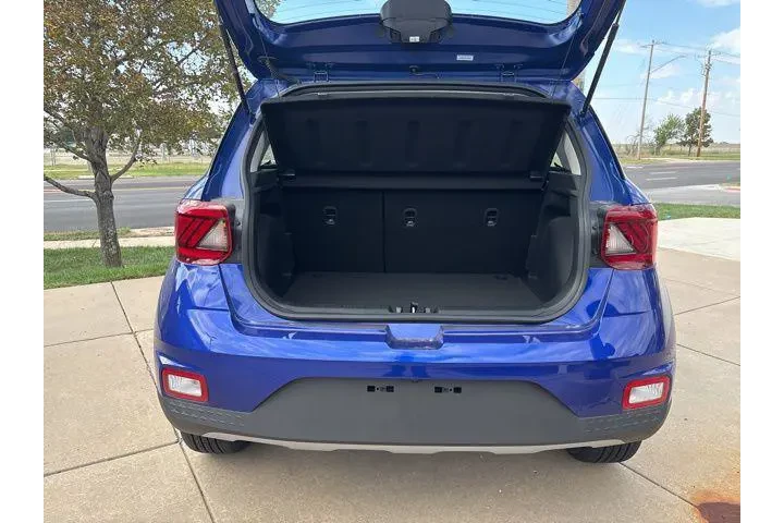 $23498 : Hyundai VENUE 2025 Limited 4 image 8