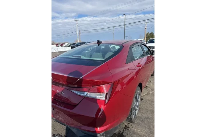 $18490 : Hyundai ELANTRA 2023 SEL 4dr image 9