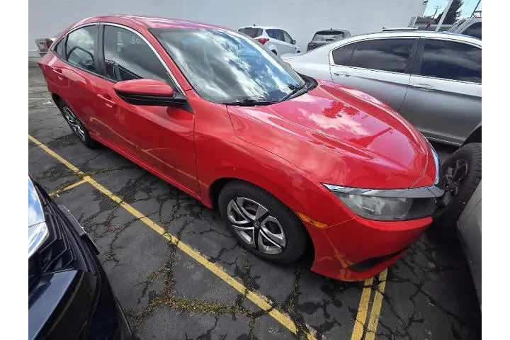 $14950 : Honda Civic 2017 LX 4dr Seda image 9