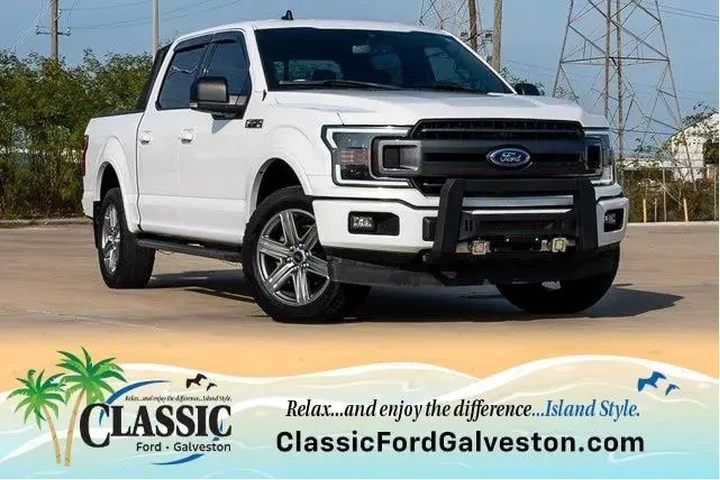 $28508 : Ford F-150 2019 4x4 XLT 4dr image 1