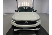 $22990 : Volkswagen Tiguan 2023 SE R- thumbnail