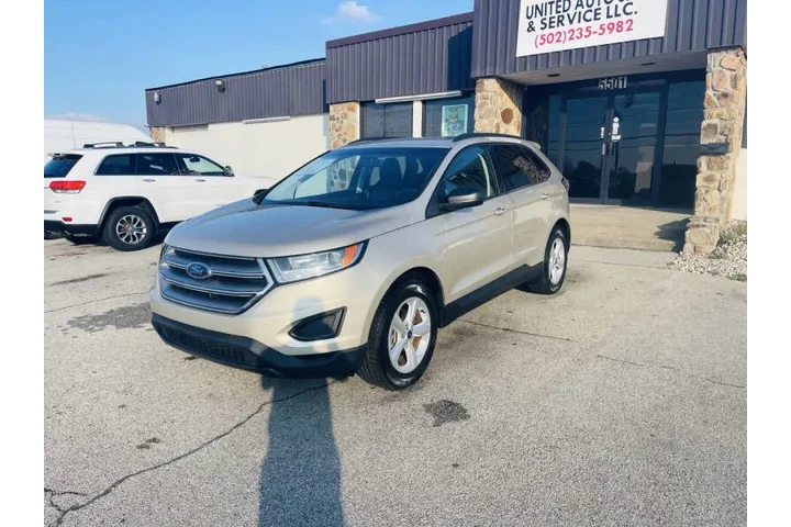 $12850 : 2018 Edge SE image 5