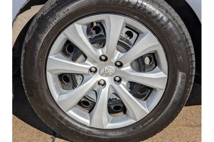 $18460 : Toyota Corolla 2021 LE 4dr S image 9