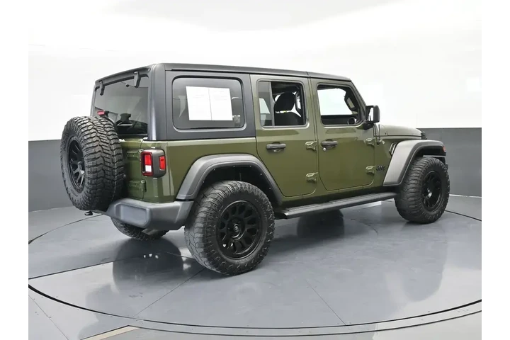 $22795 : Jeep Wrangler Unlimited 2021 image 6