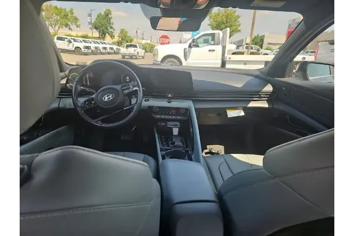 $22000 : Hyundai ELANTRA Hybrid 2024 image 8