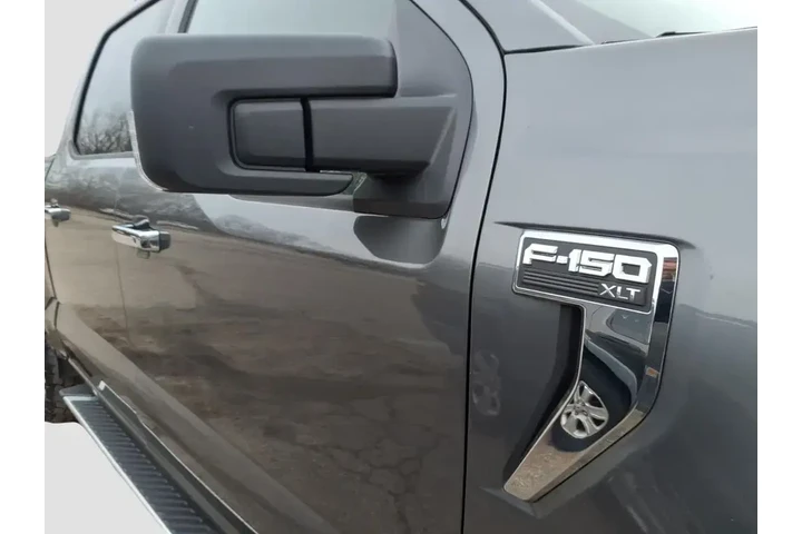 $39500 : Ford F-150 2023 4x4 XLT 4dr image 5