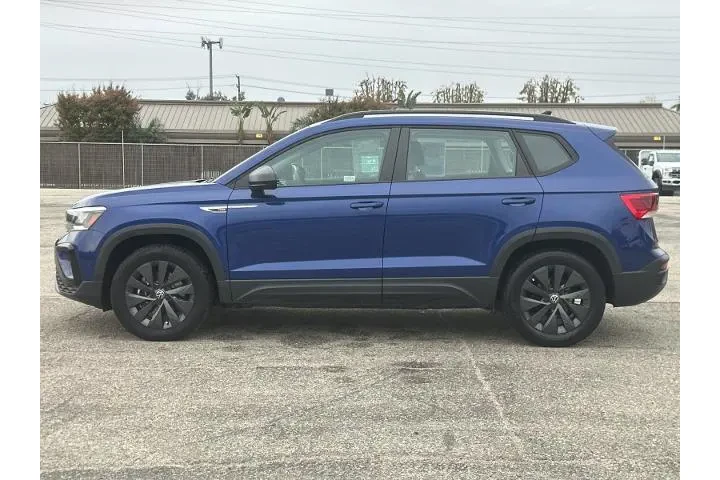 $19990 : Volkswagen Taos 2022 AWD S 4 image 6