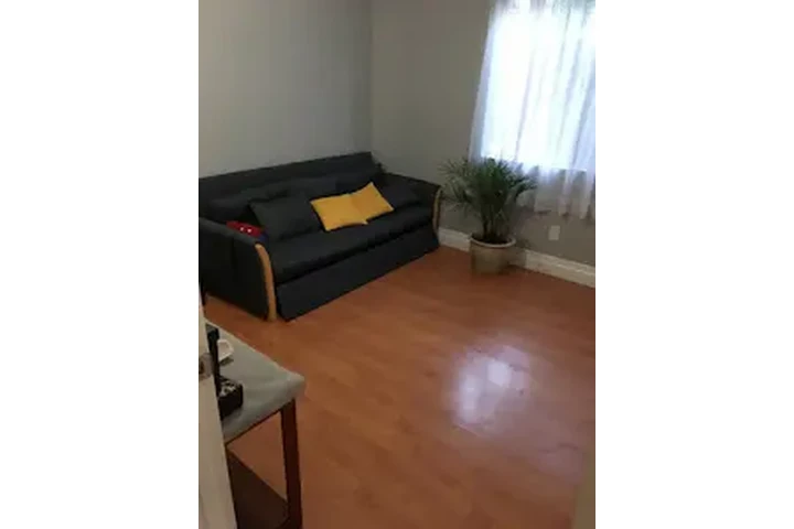 $800 : FONTANA RENTO CUARTO image 4