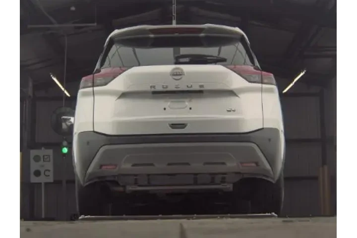 $18988 : Nissan Rogue 2023 SV 4dr Cro image 5