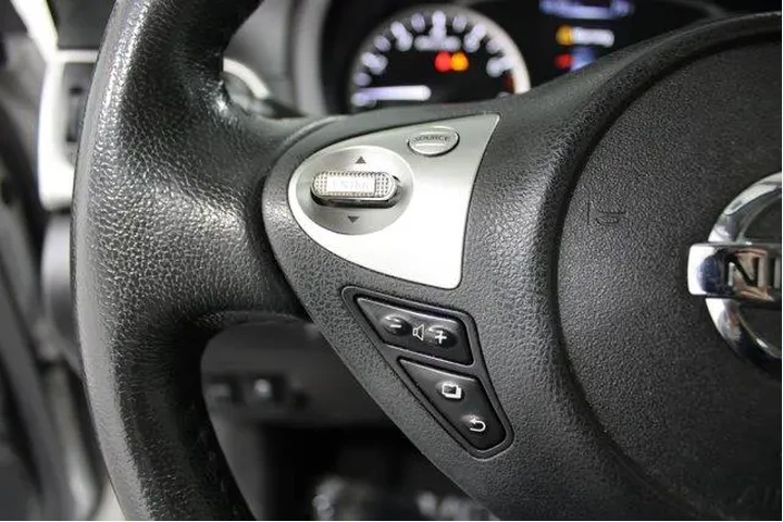 $9955 : Nissan Sentra 2016 S 4dr Sed image 9