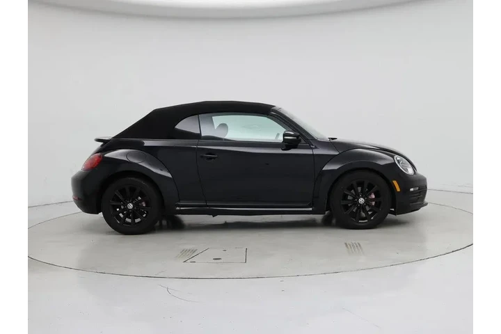 $27998 : Volkswagen Beetle Convertibl image 7