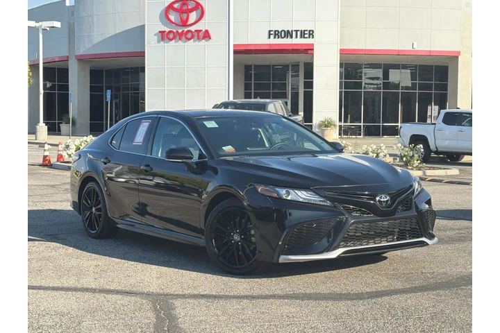 $29486 : Toyota Camry 2024 XSE 4dr Se image 1