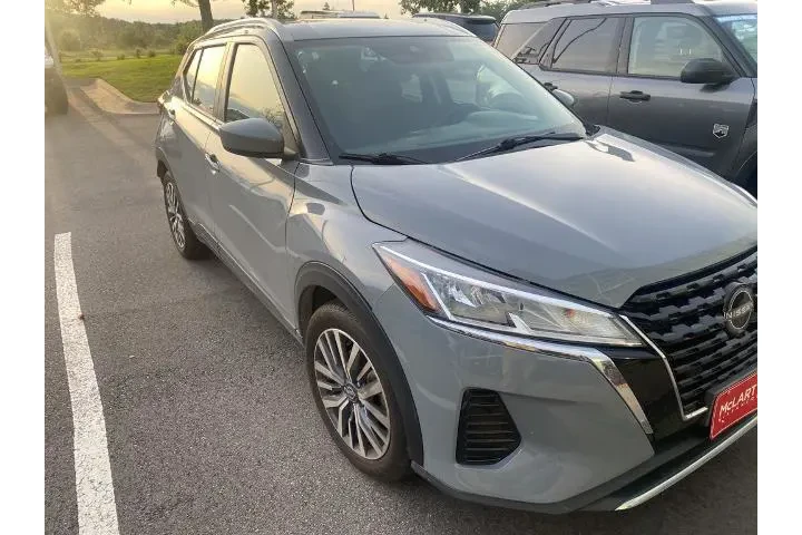 $14875 : Nissan Kicks 2022 SV 4dr Cro image 6