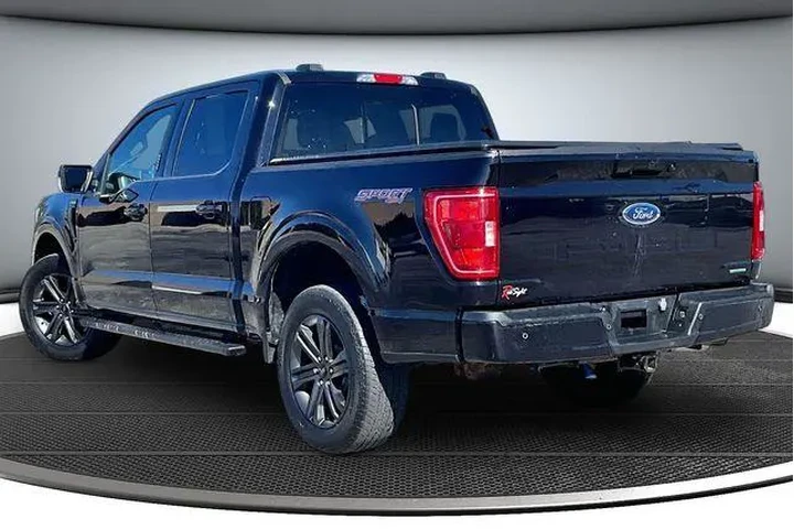 $40000 : Ford F-150 2023 4x4 XLT 4dr image 4