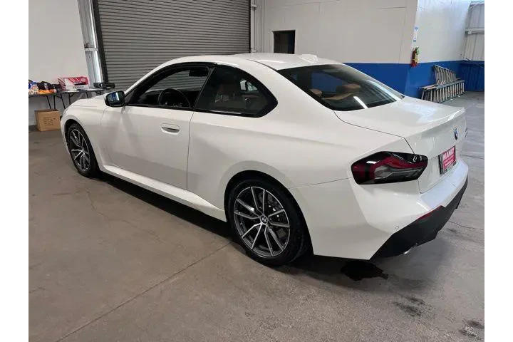 $34971 : BMW 2 Series 2024 230i 2dr C image 5