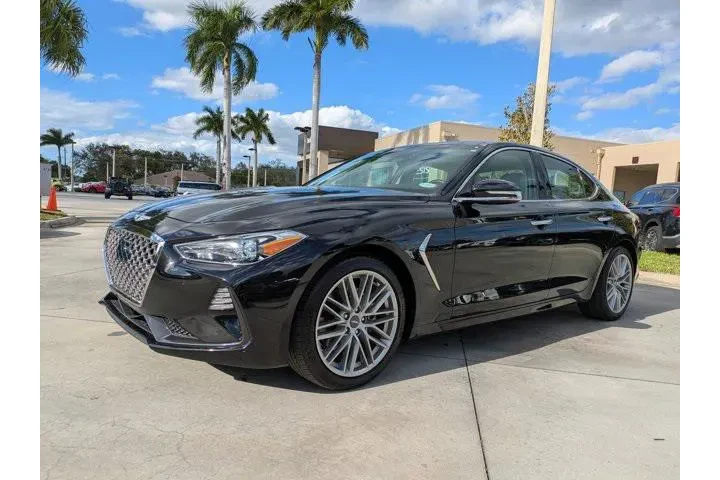 $25340 : Genesis G70 2020 AWD 2.0T 4d image 5