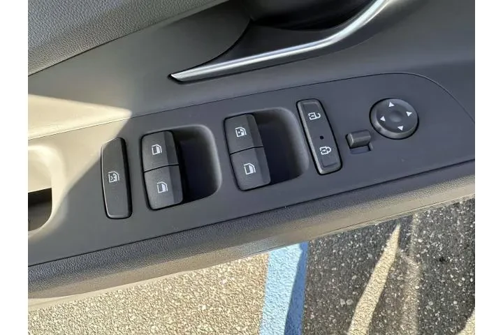 $17999 : Hyundai ELANTRA 2023 SEL 4dr image 9