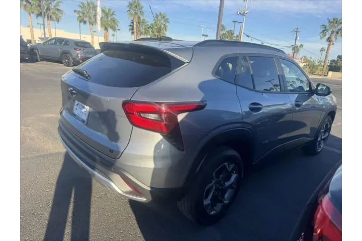 $19999 : Chevrolet Trax 2025 LT 4dr C image 5