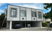 Beautiful 2BED 1BA Apt in LA