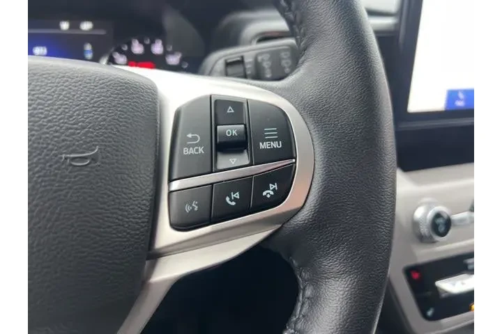 $26085 : Ford Explorer 2022 AWD XLT 4 image 10