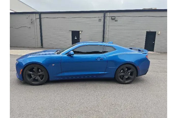 $25990 : Chevrolet Camaro 2017 SS 2dr image 5