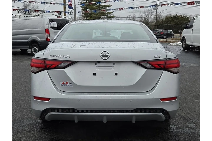 $17900 : 2022 Sentra SV image 5