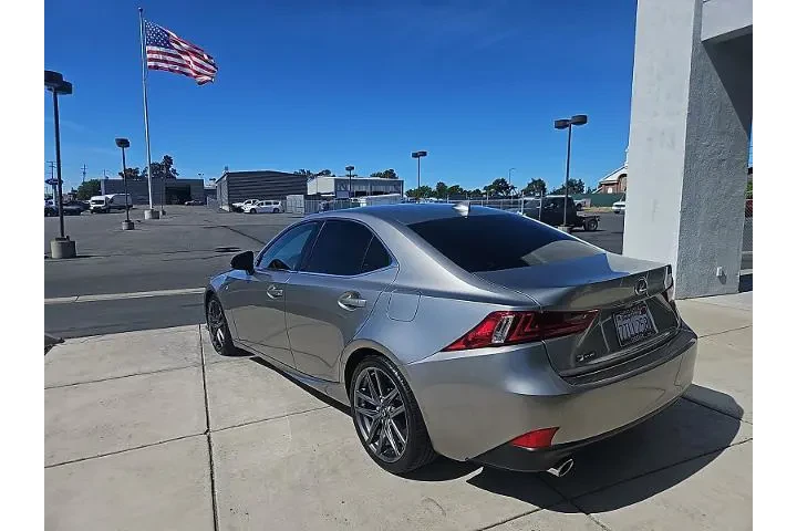 $19988 : Lexus IS 200t 2016 4dr Sedan image 3