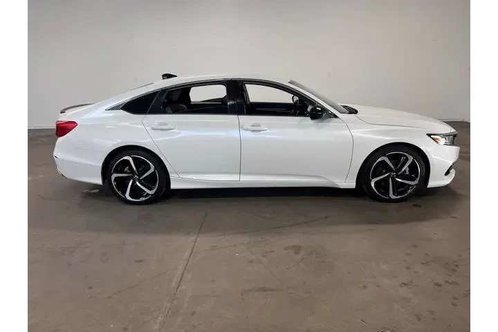 $23978 : Honda Accord 2021 Sport Spec image 2