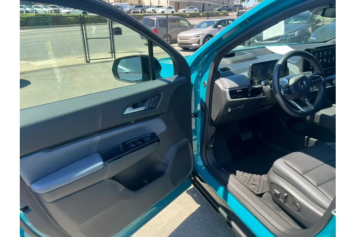 $31800 : 2024 Prologue Elite AWD image 10