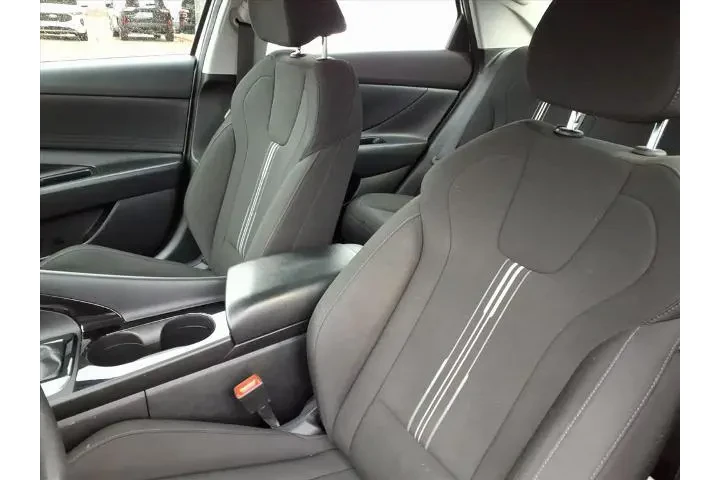 $18863 : Hyundai ELANTRA Hybrid 2022 image 10