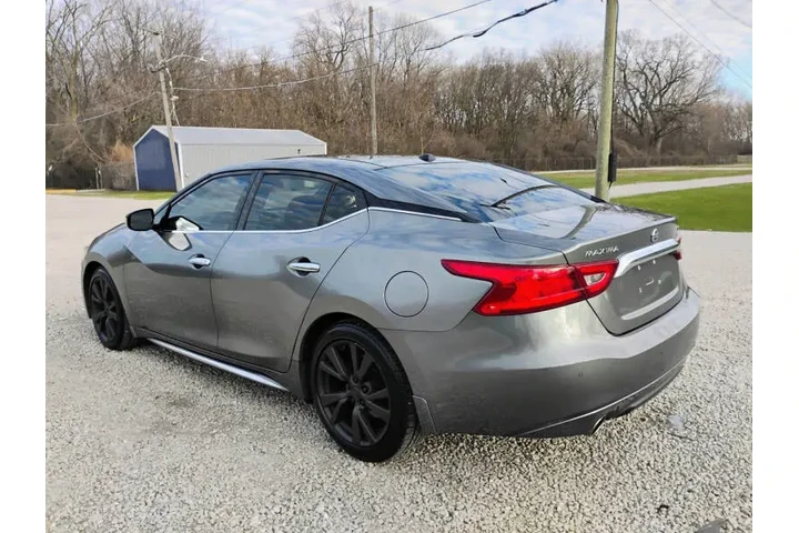 $15997 : 2017 Maxima 3.5 SL image 5