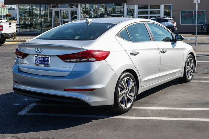 $13998 : Hyundai ELANTRA 2017 Limited image 6