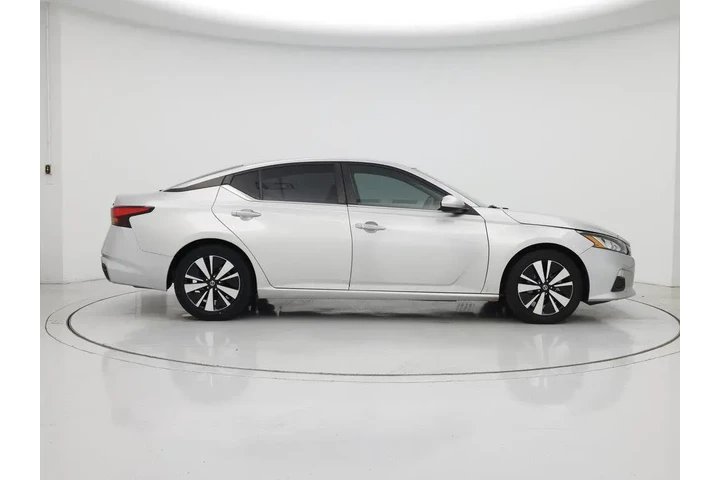 $17998 : Nissan Altima 2021 2.5 SV 4d image 7