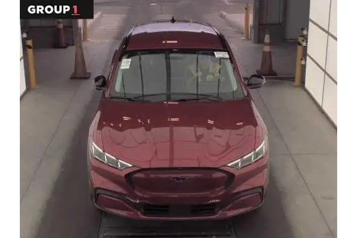 $29971 : Ford Mustang Mach-E 2024 Sel image 1