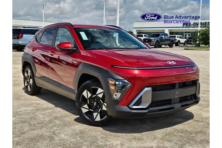 $21717 : Hyundai KONA 2025 SEL 4dr Cr image 1
