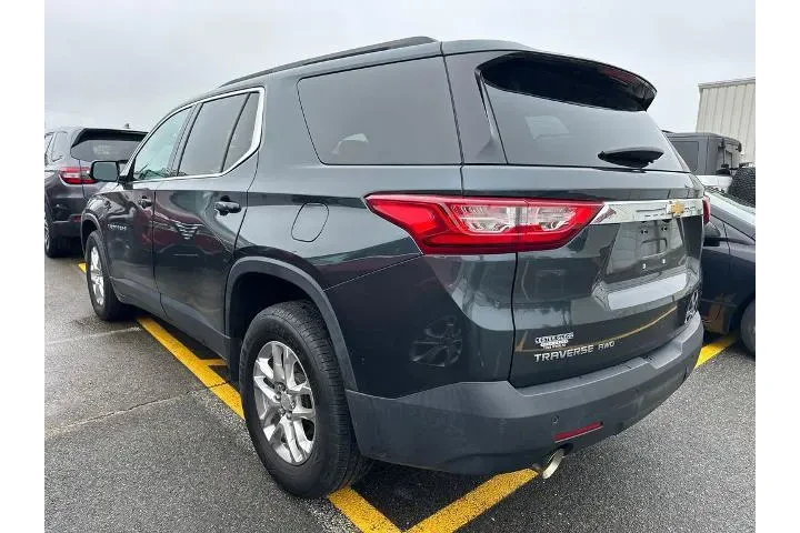 $17094 : Chevrolet Traverse 2019 4x4 image 3