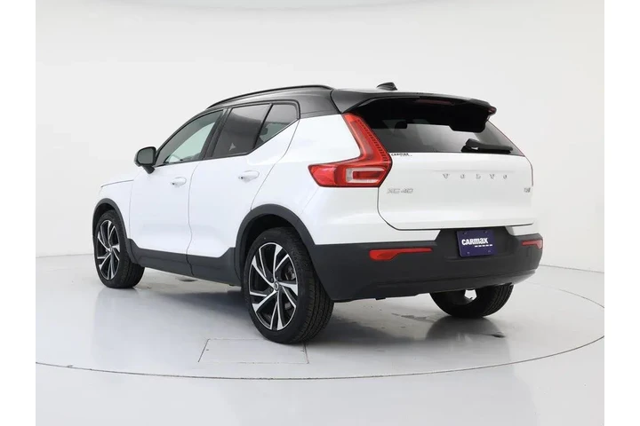 $26998 : Volvo XC40 2022 AWD T5 R-Des image 2