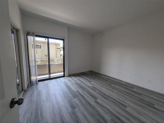 $2500 : 2bd 2ba apartment for rent image 7