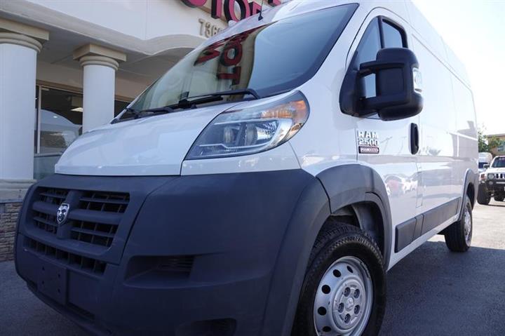 $42995 : Pre-Owned 2018 ProMaster Carg image 1