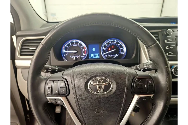 $19998 : Toyota Highlander 2015 LE 4d image 9